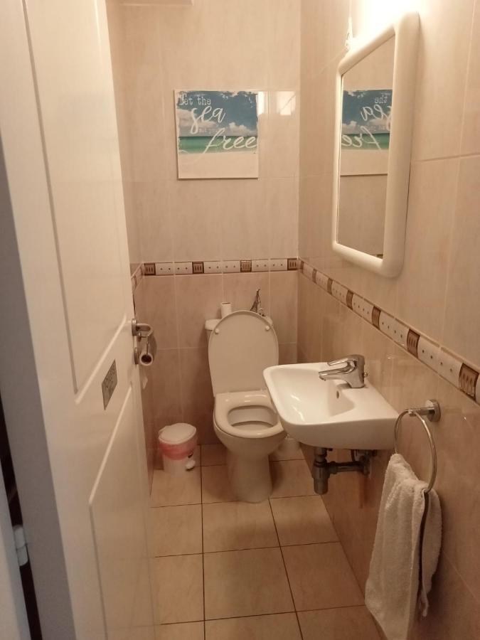No3,23 Neilmmantos St Peyia Villa Exteriör bild